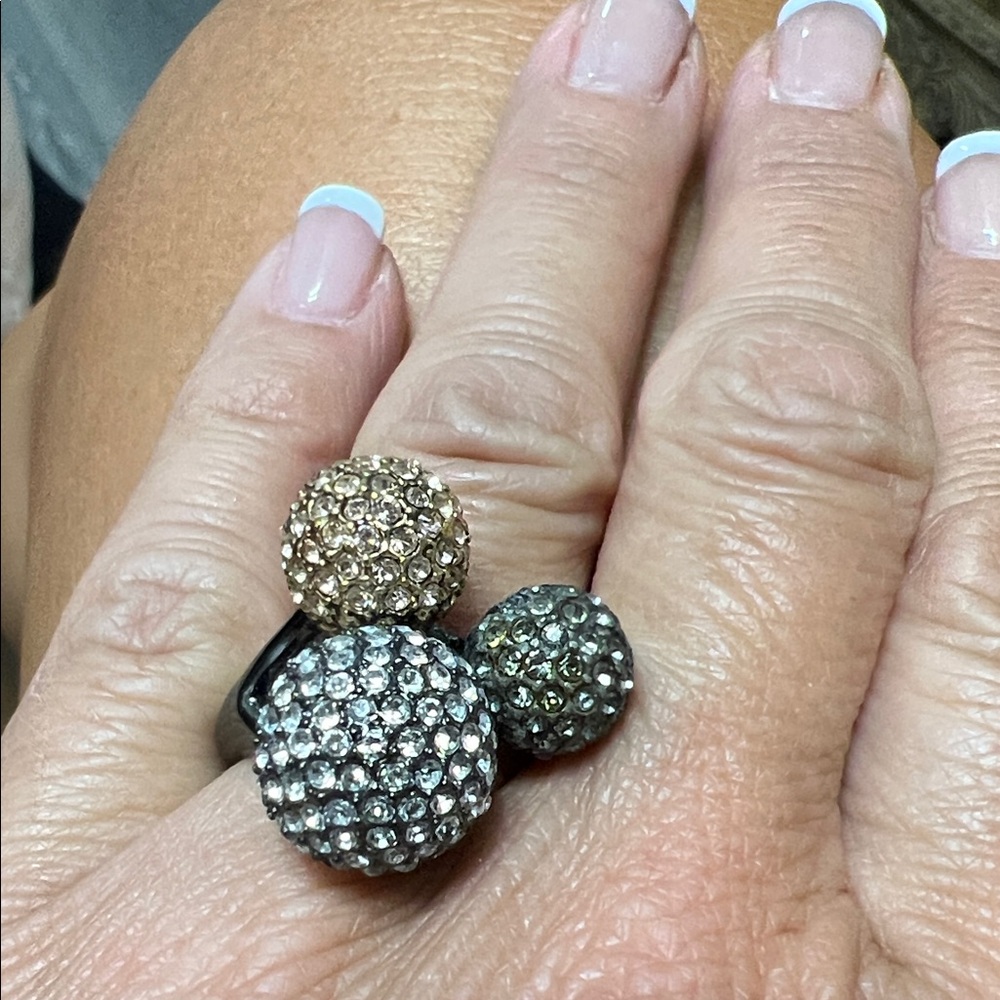 Stella and Dot Sparkling rhinestone Trio Ball Ring